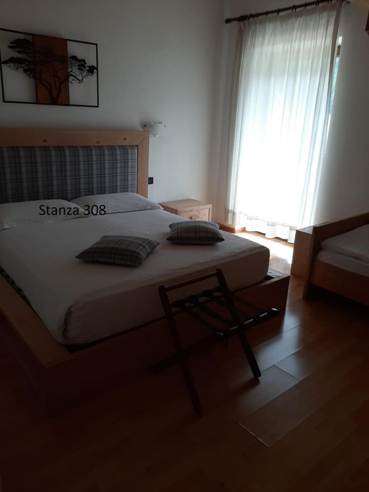 Hotel Pizboe مازين المظهر الخارجي الصورة