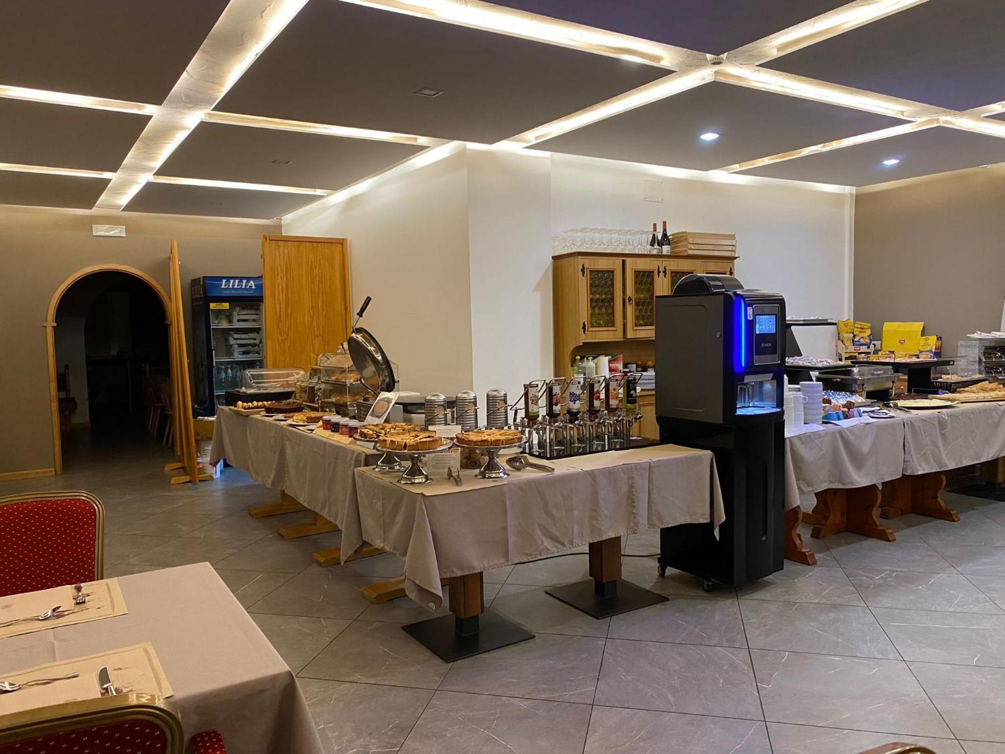 Hotel Pizboe مازين المظهر الخارجي الصورة