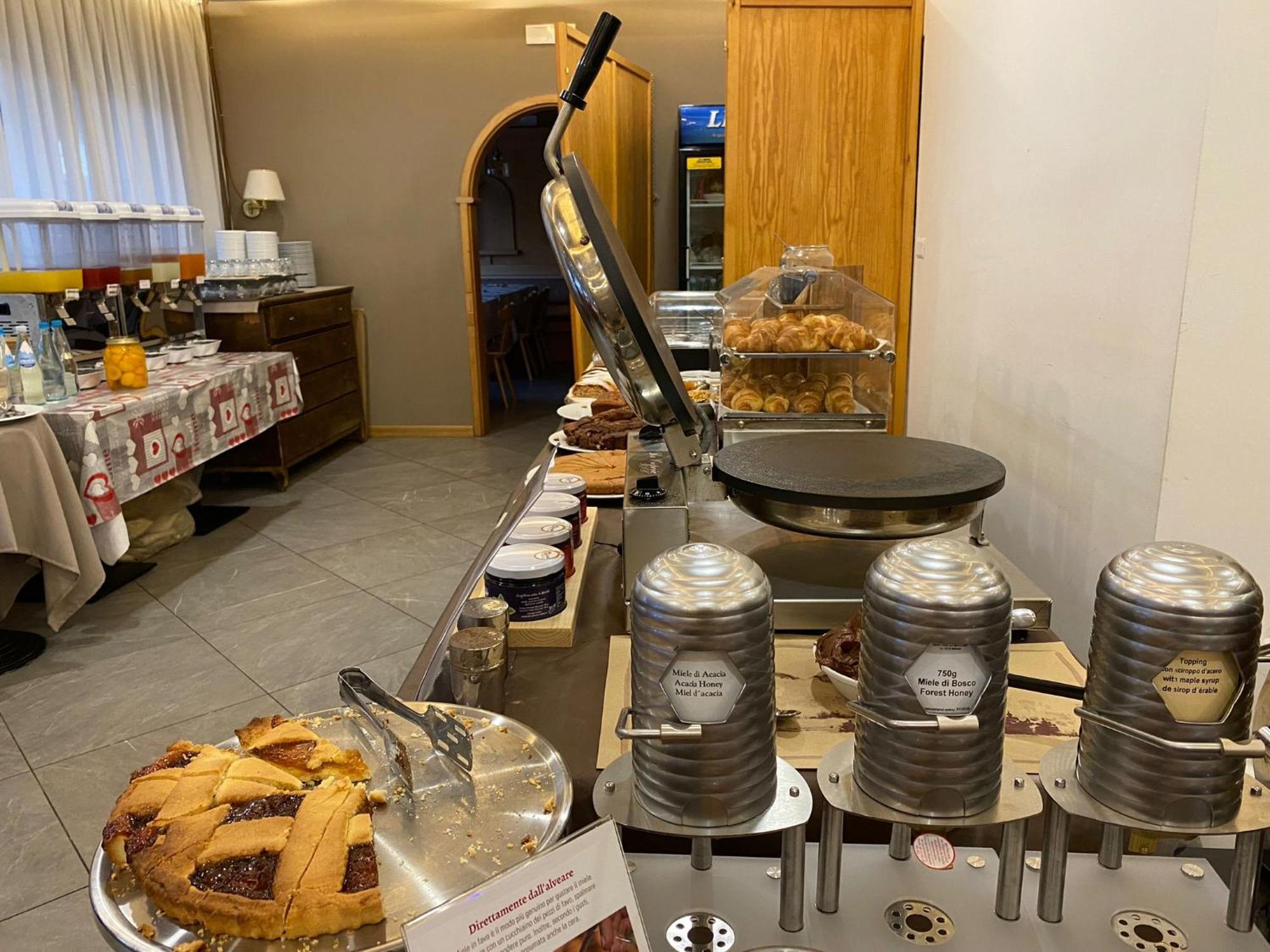 Hotel Pizboe مازين المظهر الخارجي الصورة